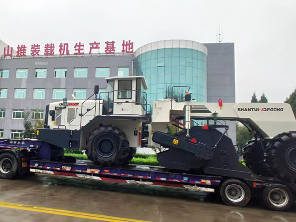 山推冷再生機(jī)再次踏上“一帶一路”沿線(xiàn)國(guó)家